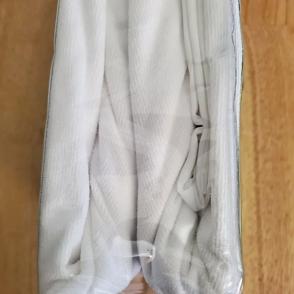 Rest Right Bedding Kit Antimicrobial Pillow & Mattess Cover Protector Twin XL